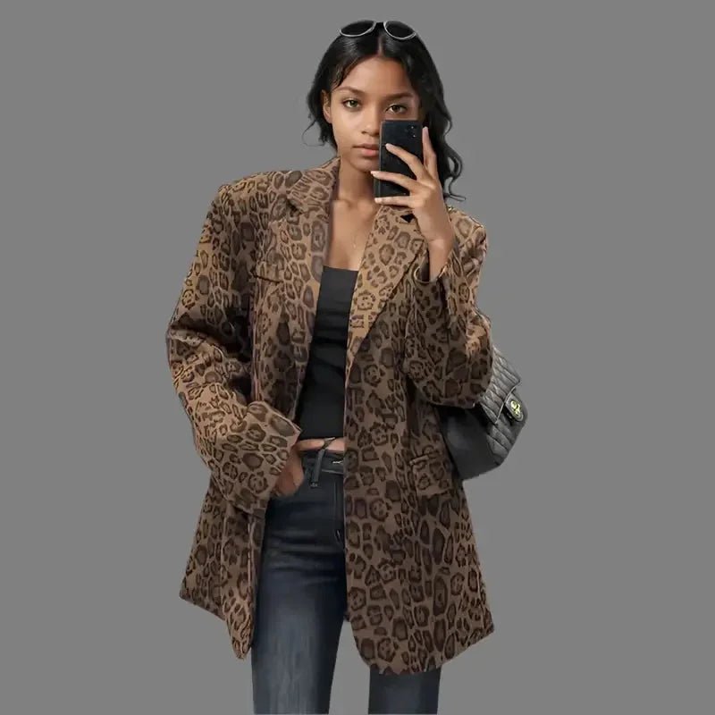 Trendy Women’s Leopard Print Blazer – Loose Fit, Lapel Jacket with Pockets - HalleBeauty